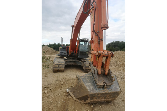 Экскаватор HITACHI 280-LC