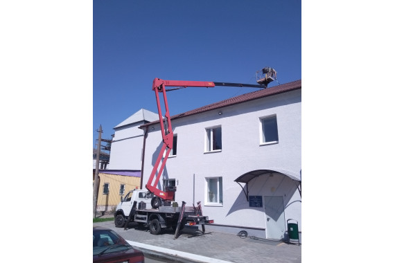 Аренда автовышки до 24 м. 