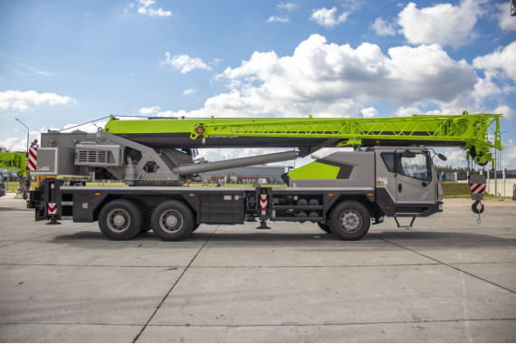  Аренда автокрана 30 тонн стрела 42 метра ZOOMLION