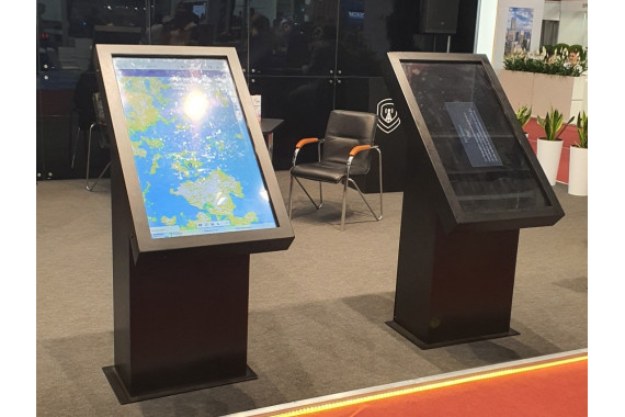 Вертикальный сенсорный стол 40 дюймов