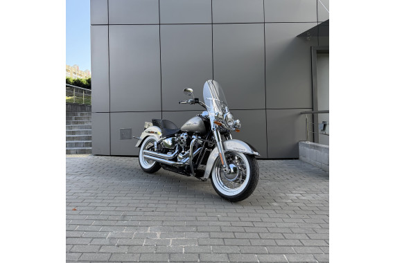 Harley-Davidson Softail Deluxe