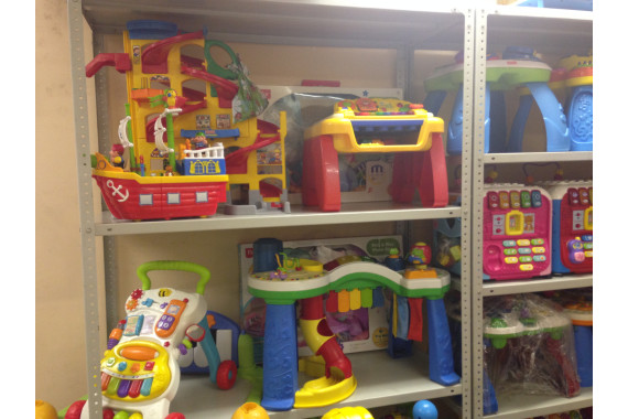 Развивающие игрушки (smoby, little tikes)