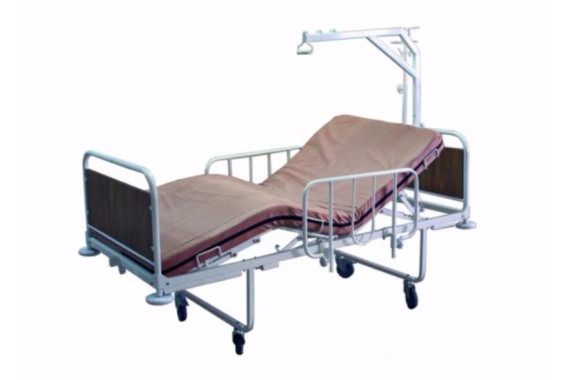 Кровать медицинская  3-х секционная