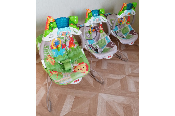 Музыкальный шезлонг Джунгли fisher price