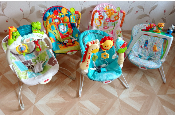 Месяц в подарок Шезлонг Кролик Банни fisher price