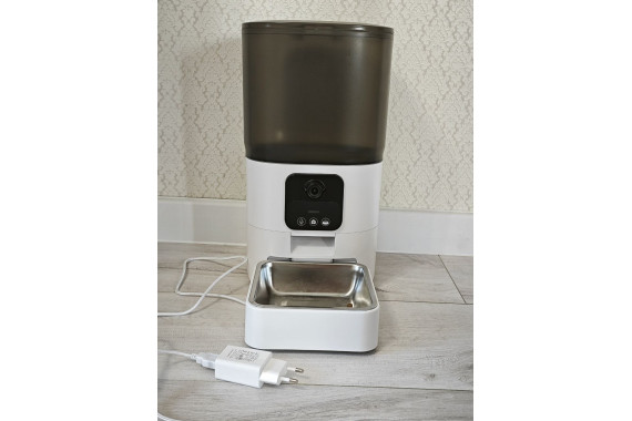 Автоматическая умная кормушка для котов с камерой