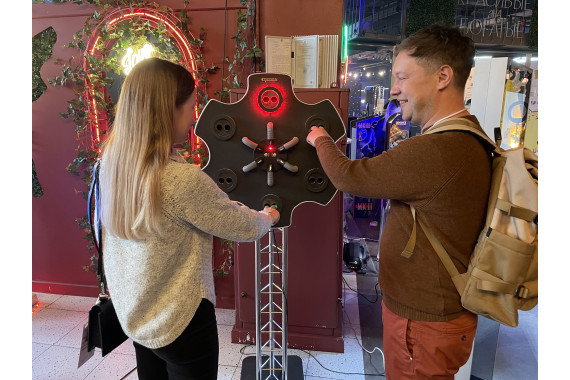 Розетка-рулетка