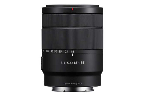 Объектив Sony E 18-135mm f/3.5–5.6 OSS