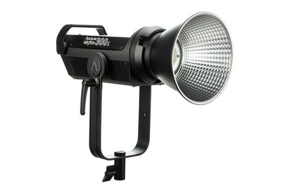 Студийный свет Aputure LS C300X