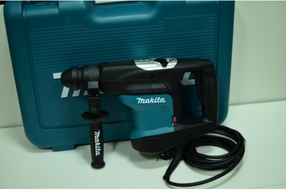 Перфоратор Makita HR3200C