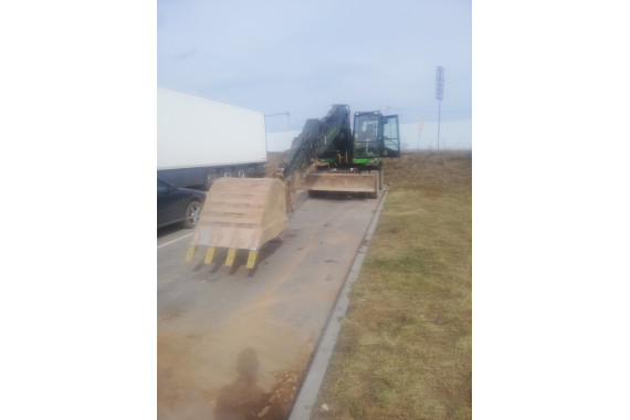 Аренда полноповоротных колесных экскаваторов 