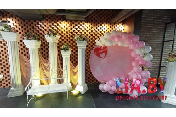 Фотозона: Римские колонны