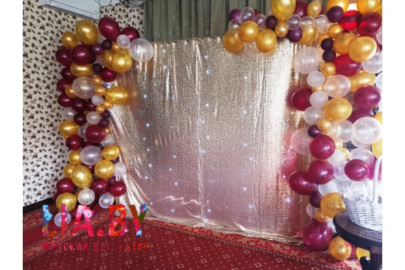 Пайеточная серебристая завеса