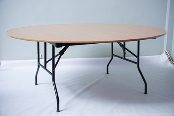 Большой выбор столов, стульев,кресел