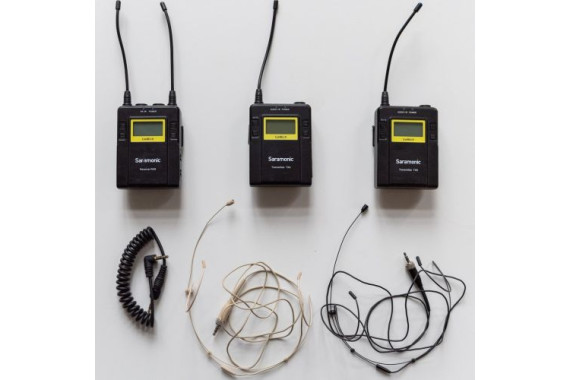 Беспроводные заушные микрофоны Saramonic UW MIC 9