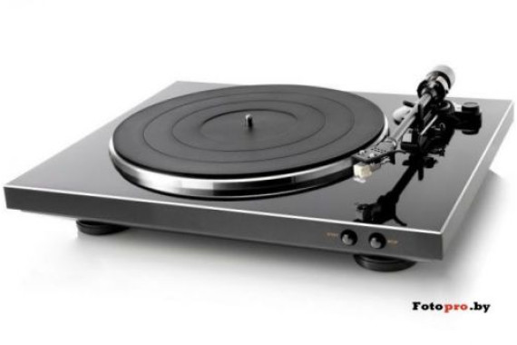Проигрыватель пластинок Denon DP-300F