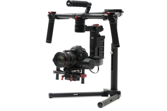 Электронный стабилизатор камеры DJI ronin M
