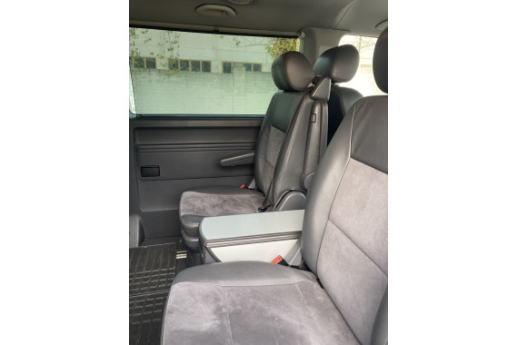 VW Multivan с водителем