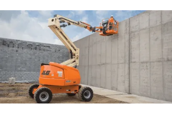 Подъемник коленчатый JLG 450 AJ