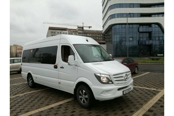 Mercedes-Benz Sprinter Lux